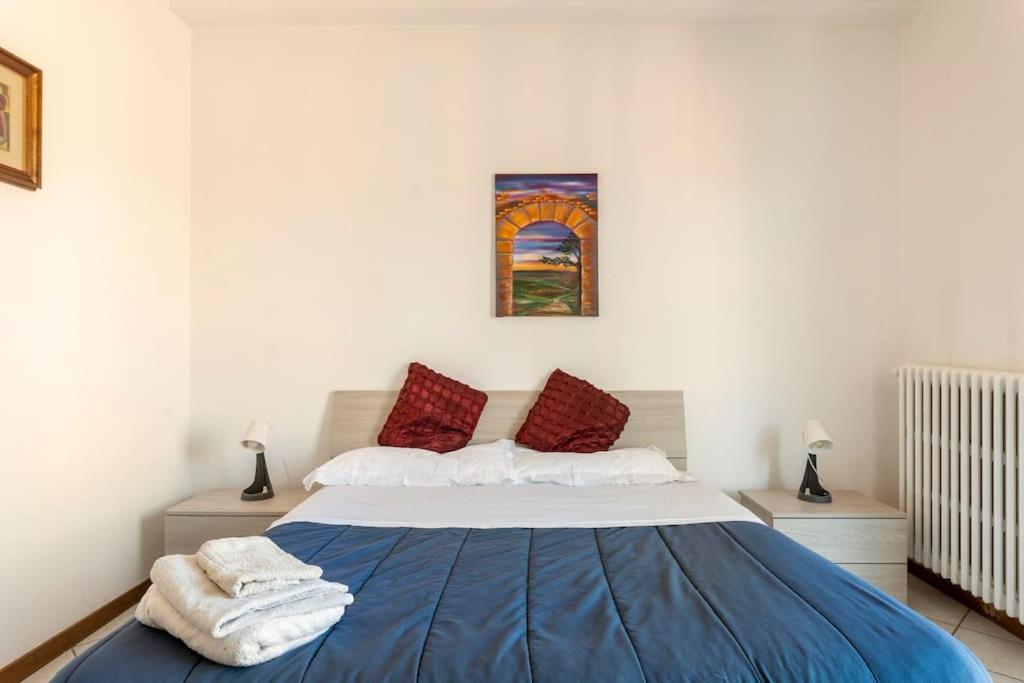 Chic Italian Escape - Casa Vacanze Lorusso มอนเตกาตินี แตร์เม ภายนอก รูปภาพ